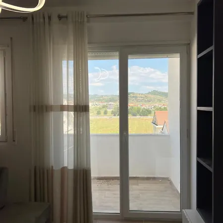 Ajans Appartement Golem (Tirana)